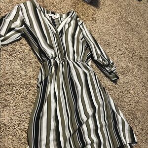 Black and White Dolman Sleeve V-Neck Sundress